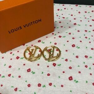 Louis Vuitton Gold Earrings